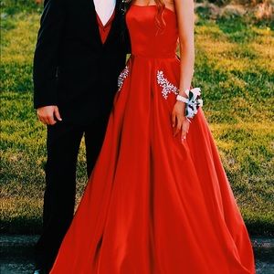 Sherri hill prom dress